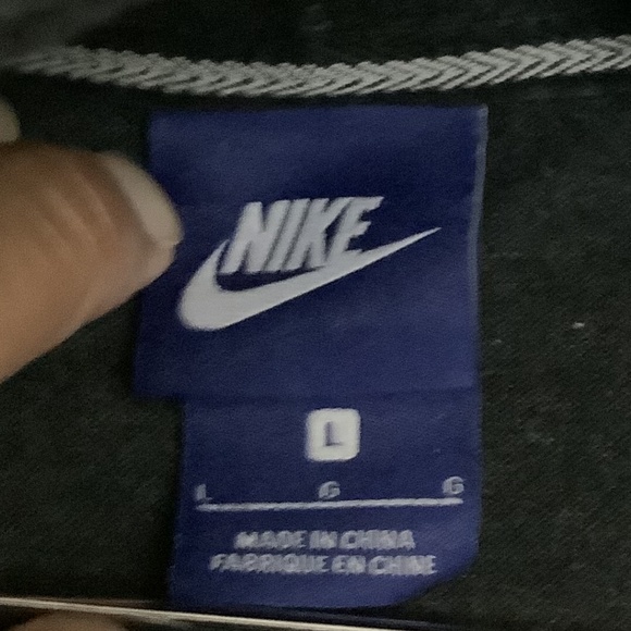 Women’s Size Large USED Nike Gray Zip Up Hoodie Lightweight Sweatshirt - Picture 4 of 8